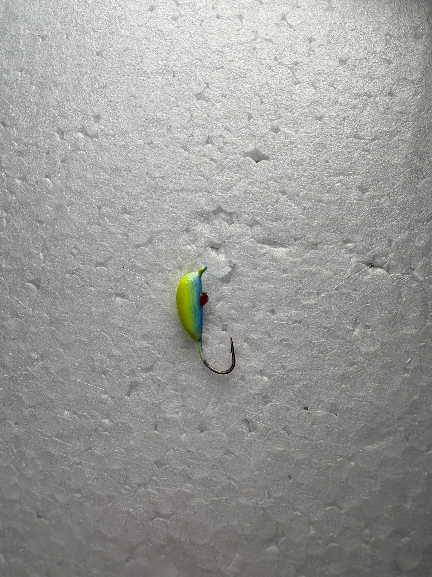 Volframist mormõška teemandiga "BANAAN" 1.2g