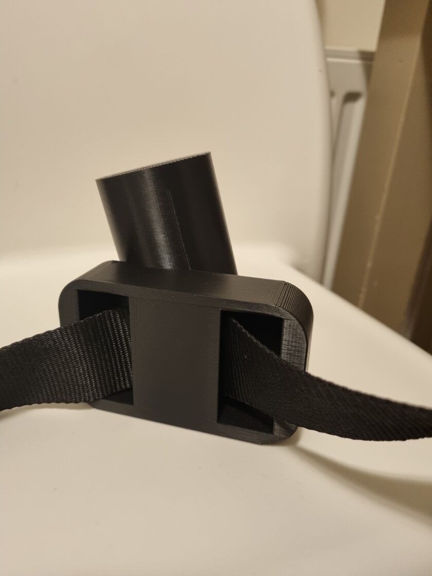 Makšķerkāta holsteris / turētājs pie jostas vietas ērtai kāta pieturēšanai