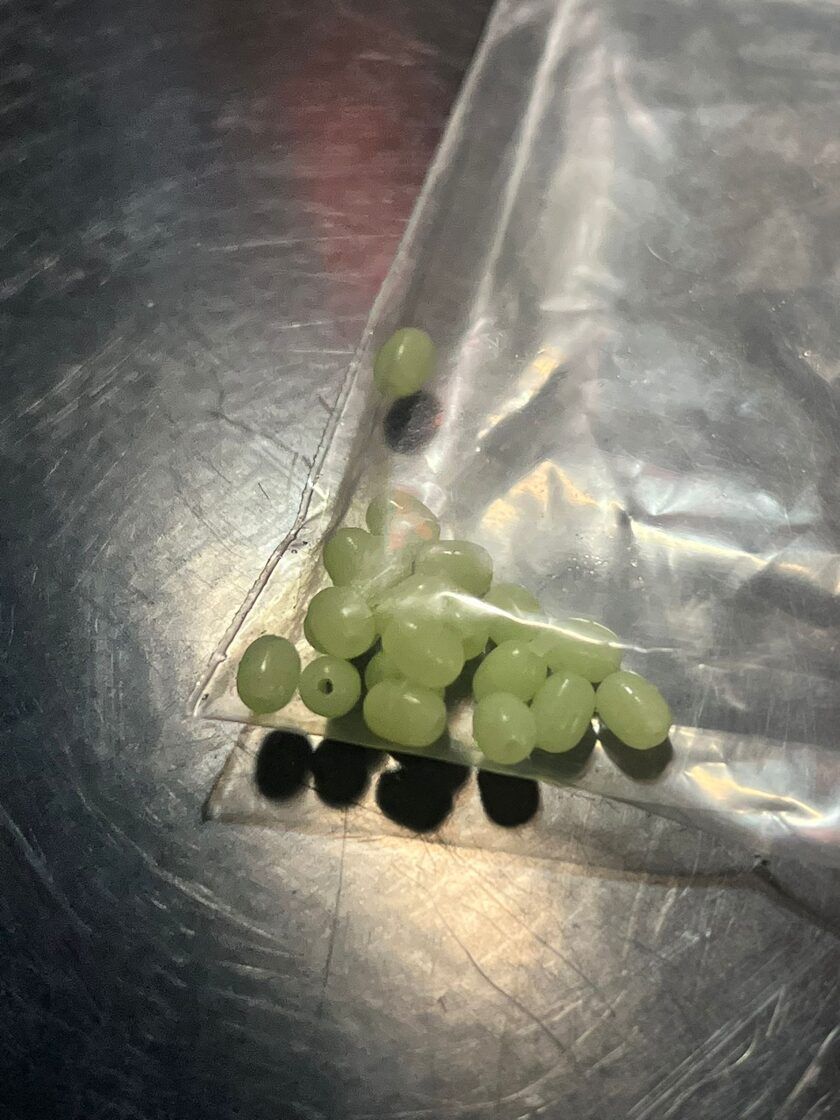 UV ikru bumbiņas, Oranžā un Caurspīdīgā krāsā