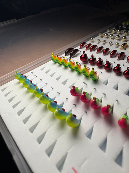 Volframist mormõška teemandiga "BANAAN" 1.2g