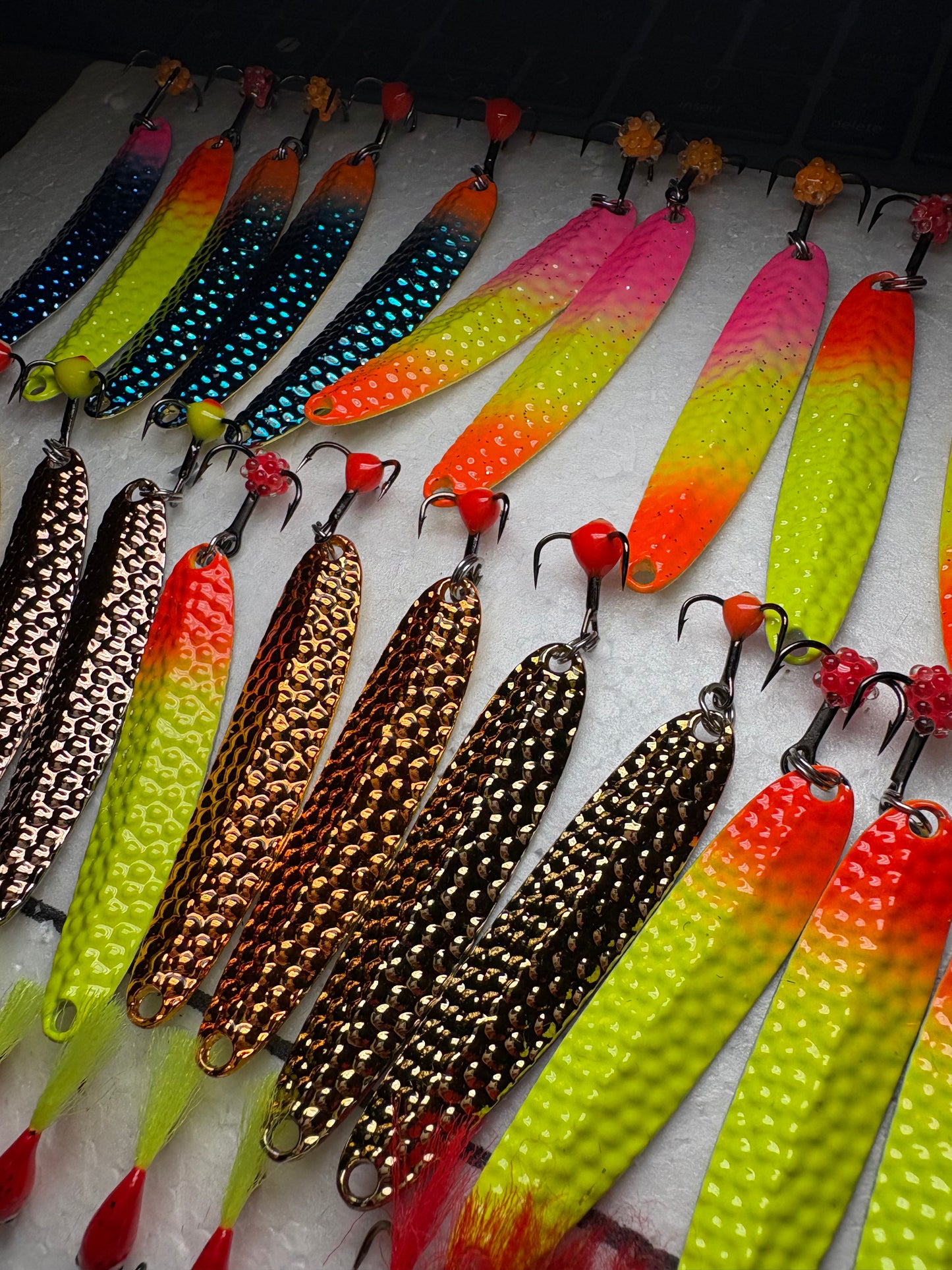 Peipsi lanti täiustatud kaaviarikonksuga 6cm 9.3g