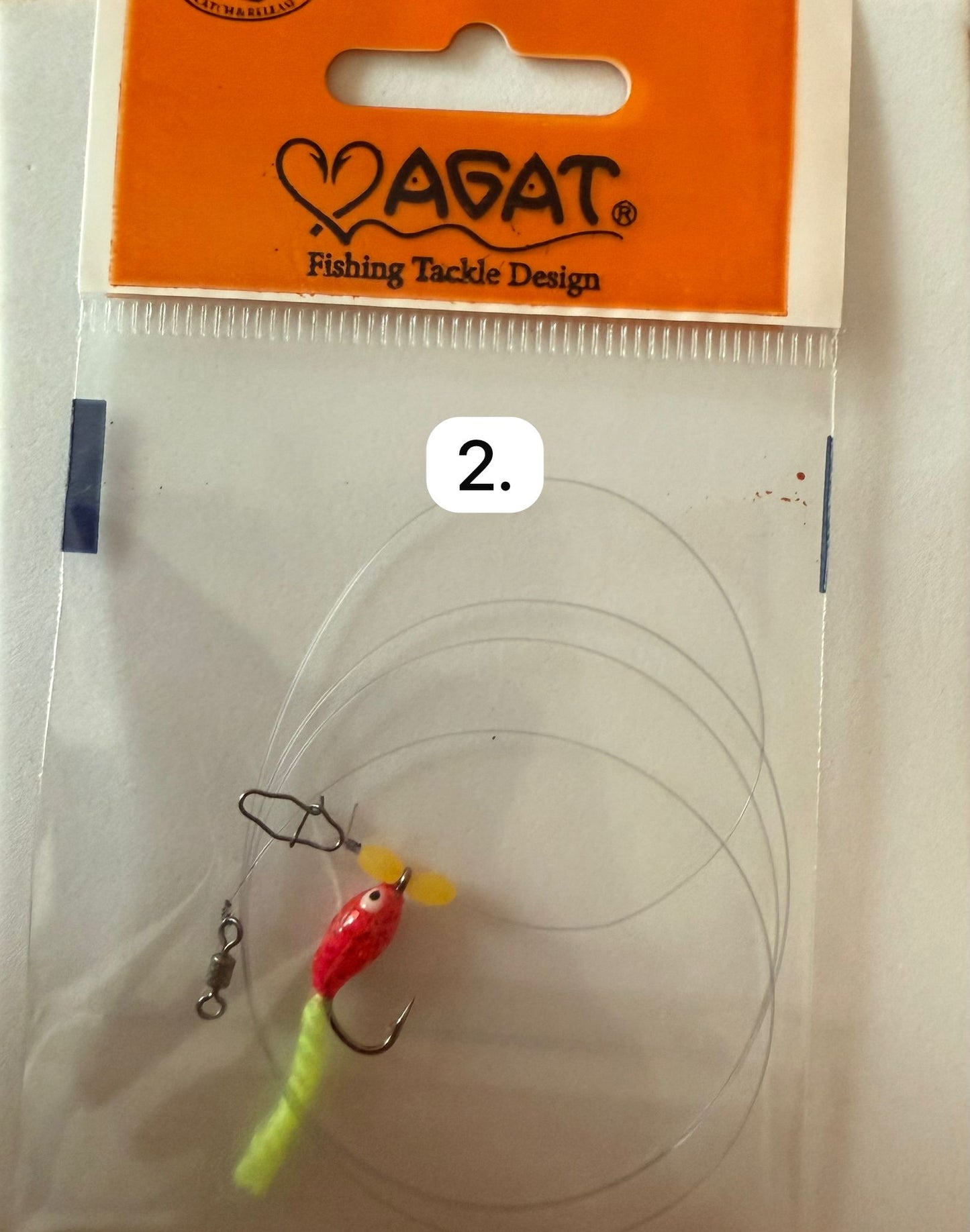 Agat gatavās peipusa mušu pavadiņas