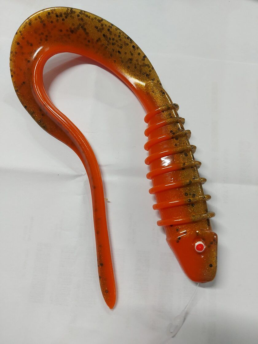 OSHELure Vbone Tail 10" (25cm) / Pelāģisko Līdaku Mīkstais Māneklis