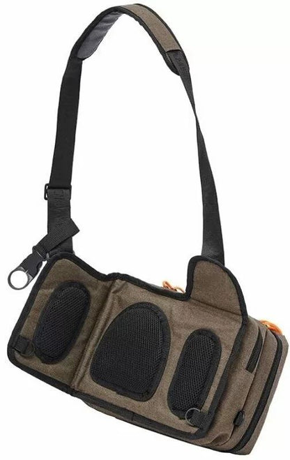 Savage Gear Specialist Sling Bag 1 karp 10 kotti 20x31x15cm 8L