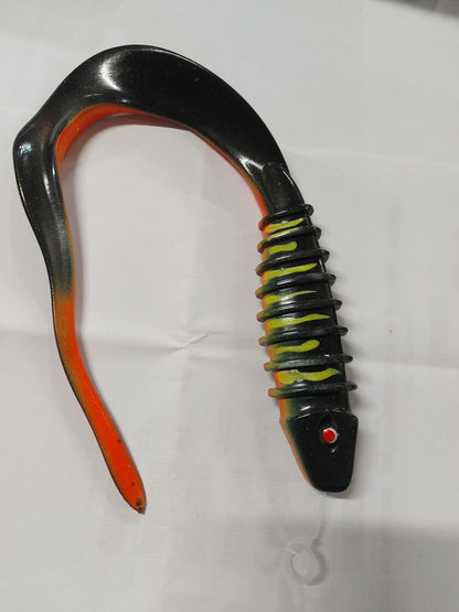 OSHELure Vbone Tail 10" (25cm) / Pelāģisko Līdaku Mīkstais Māneklis