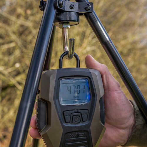Svēršanas Trijkājis AVID Carp LOK DOWN WEIGH TRI-POD
