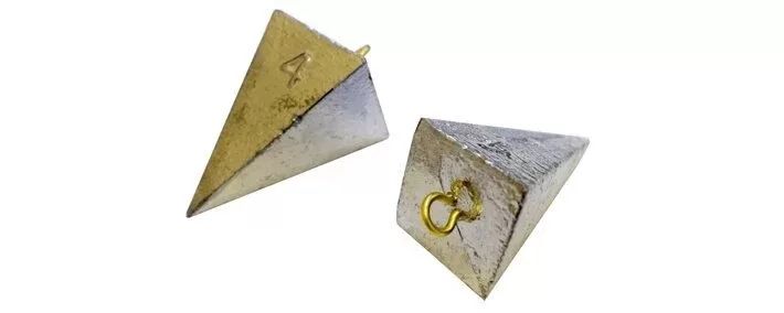 Merepüügiks mõeldud pliipüramiid 70gr - 145gr - 110